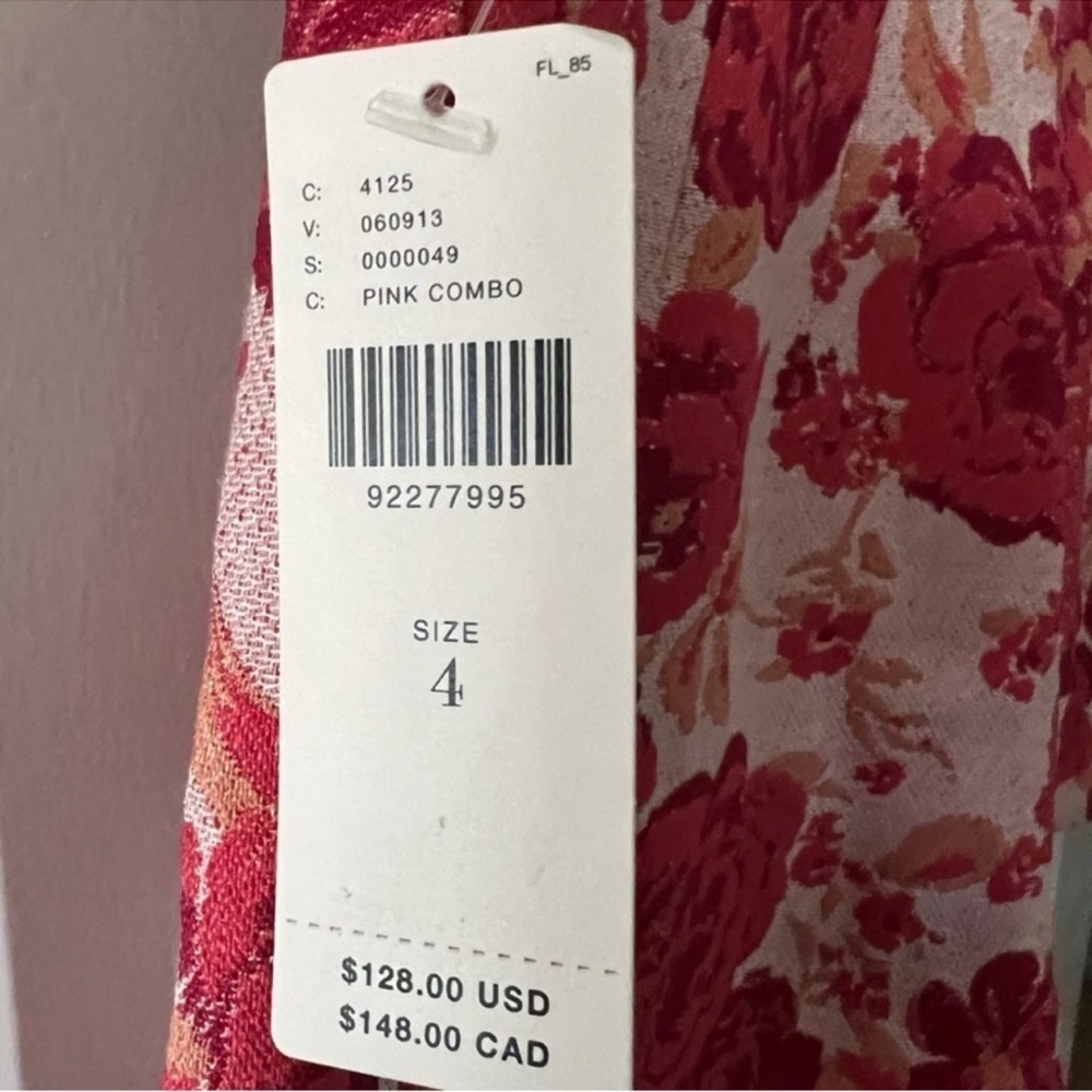 New Maeve Floral Jacquard Mini Shorts in Pink size 4 - Picture 9 of 10